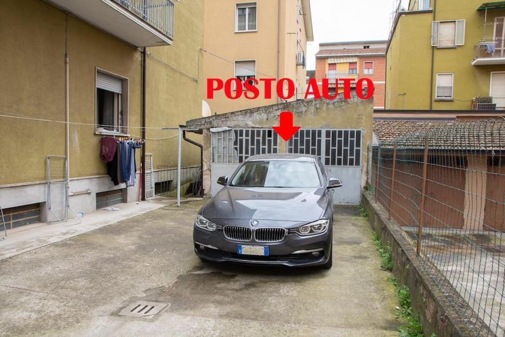 Appartamento Grazioso Con Parcheggio Privato Piacenza Exteriér fotografie